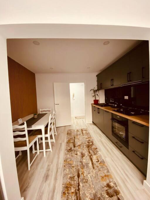 Apartament In جورا هومورولوي المظهر الخارجي الصورة
